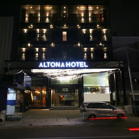 Altona Hotel Джакарта Экстерьер фото
